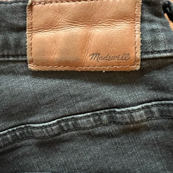 Madewell high rise 9” skinny, faded black jeans, size 28 - Picture 7 of 7